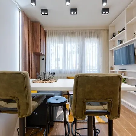 Apartment Osmica Lepoticca *